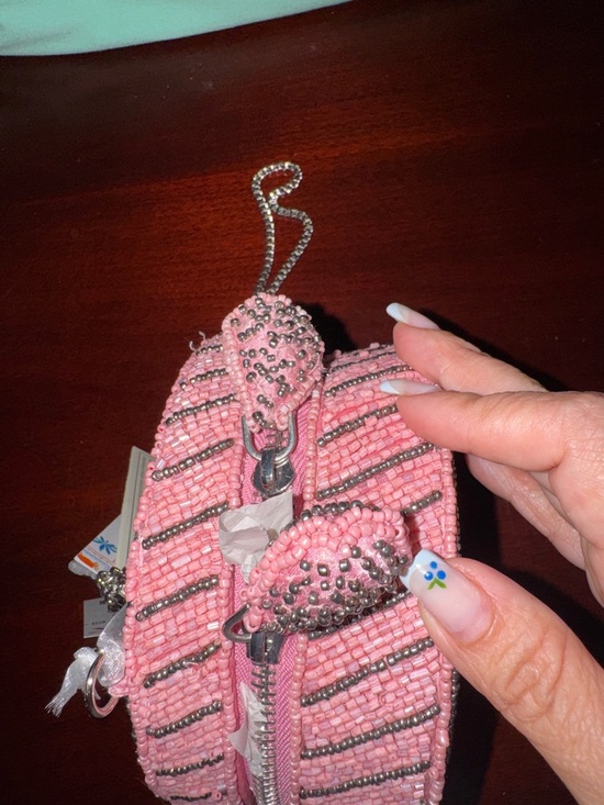 Maryland Crab Round Pink Beaded Crossbody Bag - Picture 4 of 4